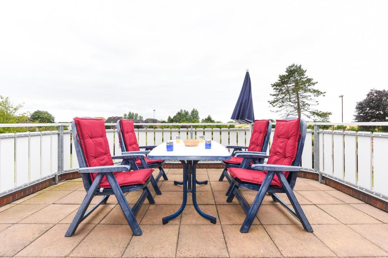 Ferienwohnungen Im Haus Flinthoern Neuharlingersiel Exterior foto